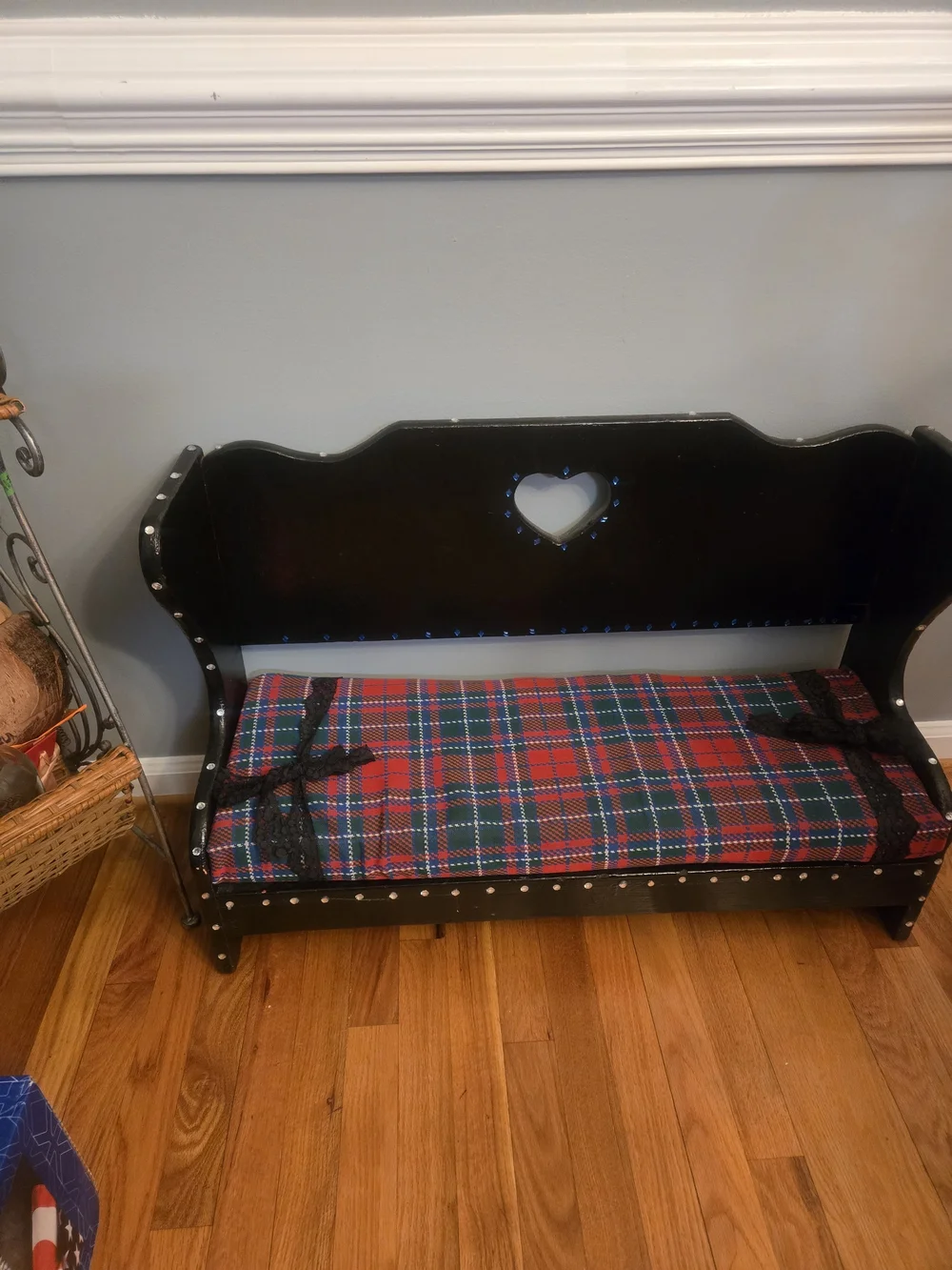 Black Wooden Heart-Back Bench Cover with Red Plaid Cushion